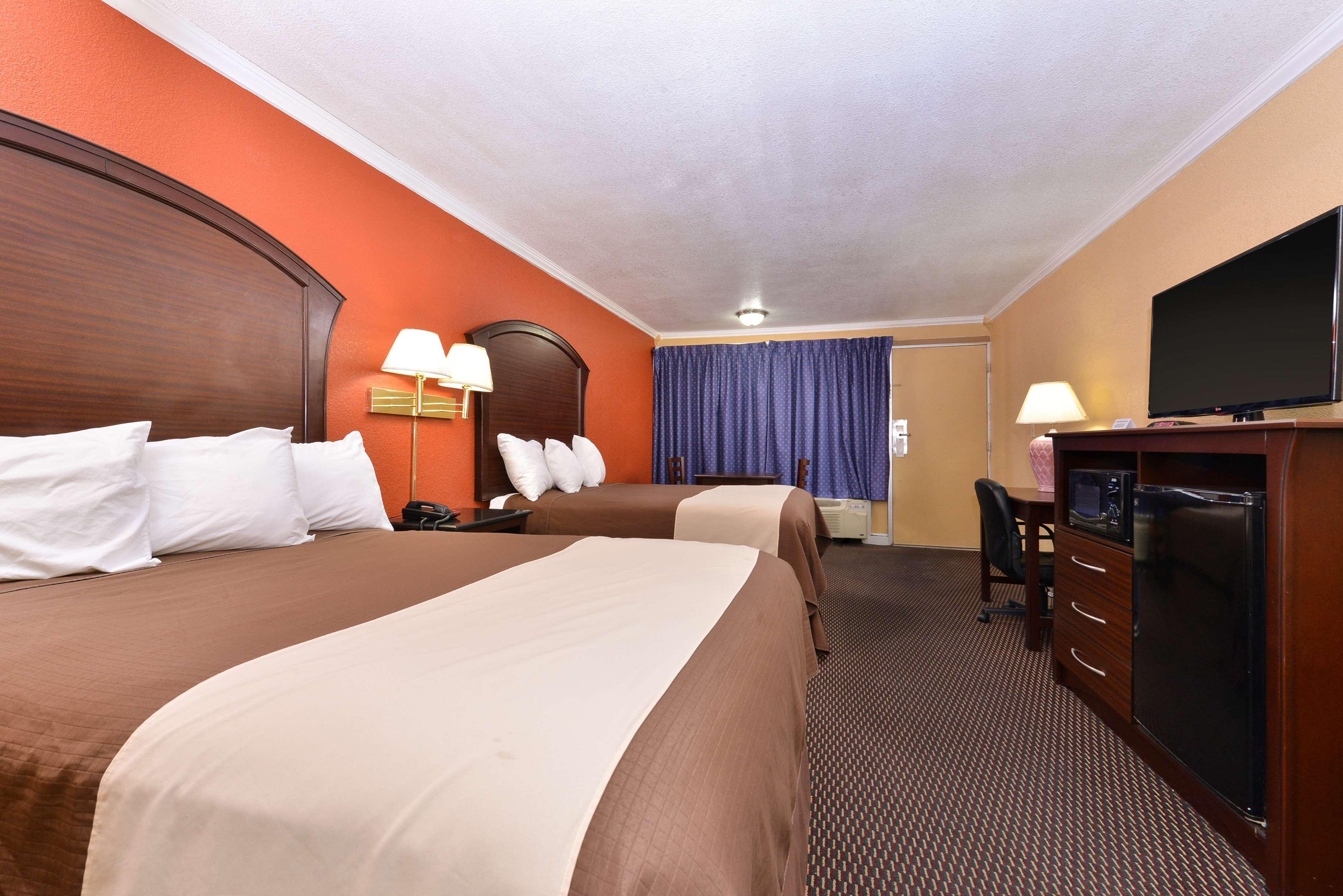 Americas Best Value Inn Schulenburg Екстер'єр фото
