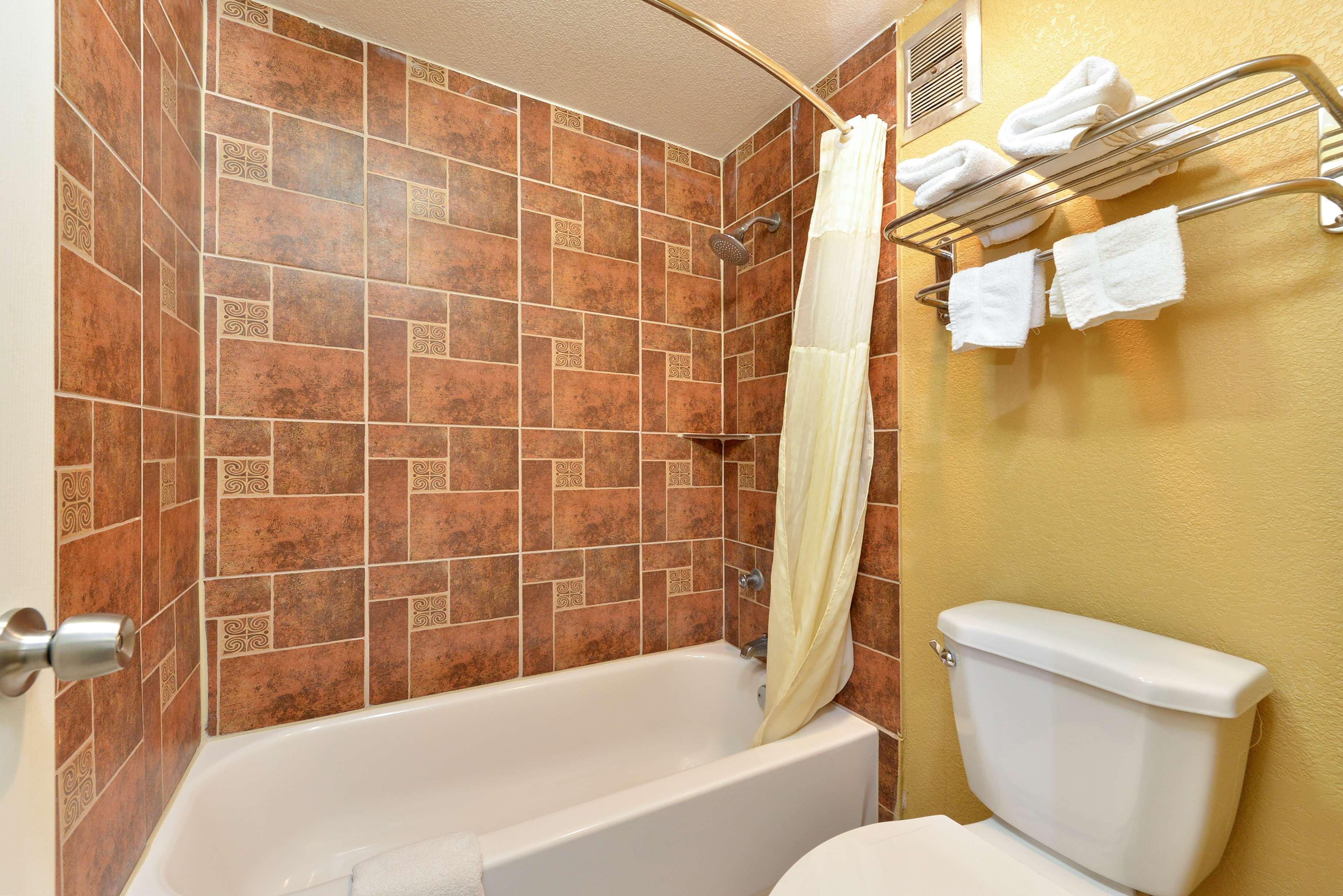 Americas Best Value Inn Schulenburg Екстер'єр фото