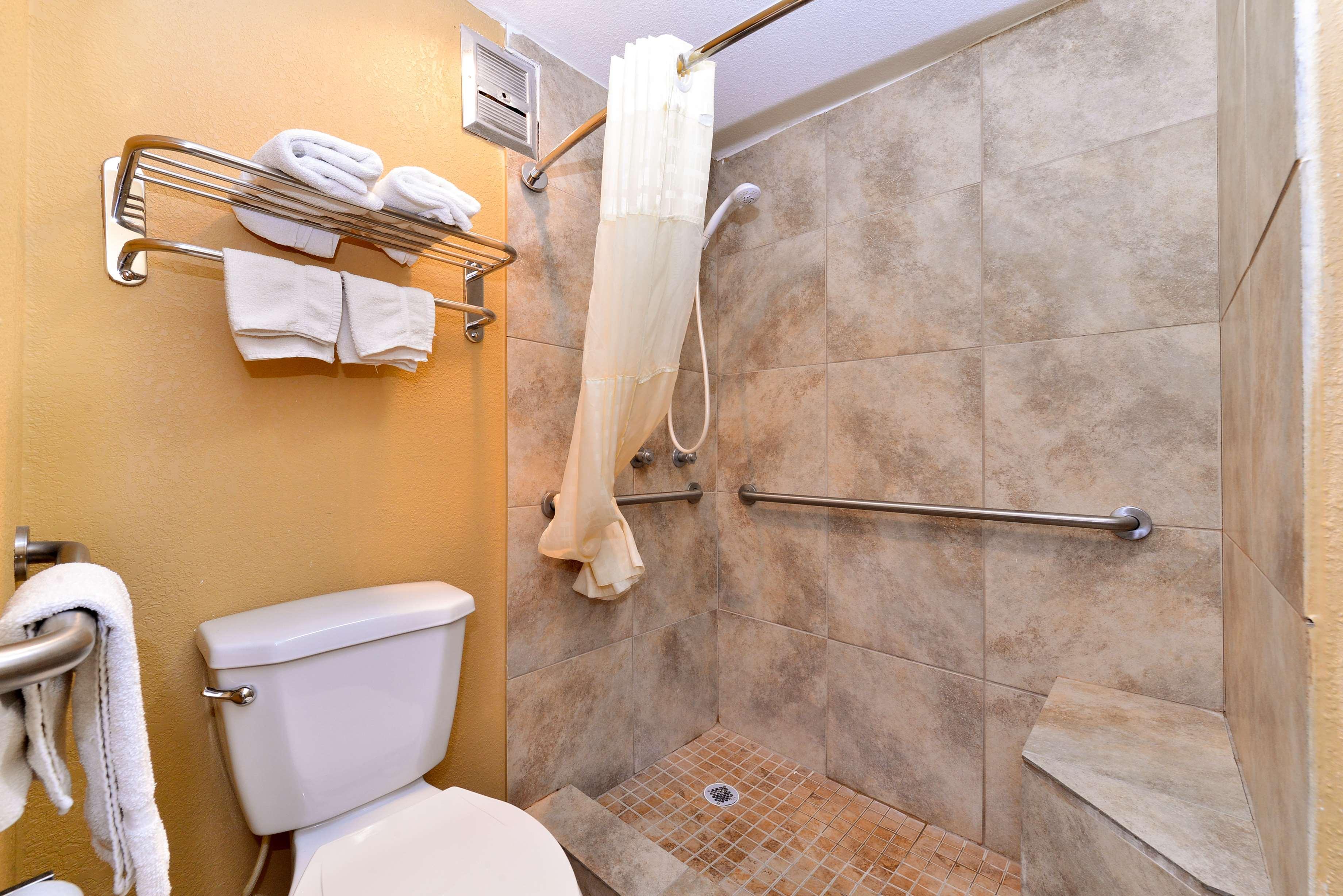 Americas Best Value Inn Schulenburg Екстер'єр фото