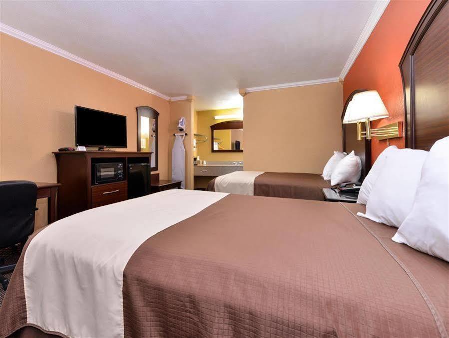 Americas Best Value Inn Schulenburg Екстер'єр фото